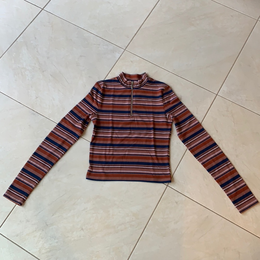 Pacsun top